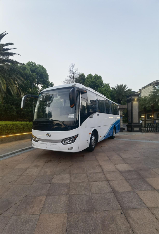 حافلة فاخرة حافلة 40 مقعدا Kinglong Rhd Lhd Euro 3 ديزل الركاب حافلة المدينة الداخلية للبيع