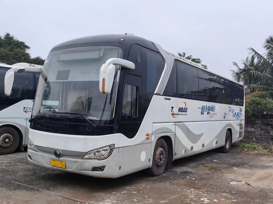 مستعملة حافلة فاخرة Rhd Yutong Bus Zk6122 70 Seater Bus مستعملة للبيع
