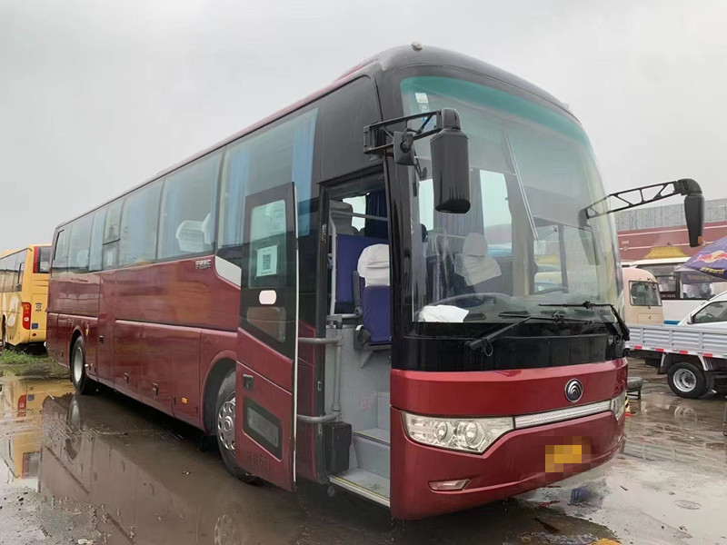 2nd Hand School Bus 2014 Year 55 Seater Used Yutong Bus Zk6122 Luxury Buses للبيع
