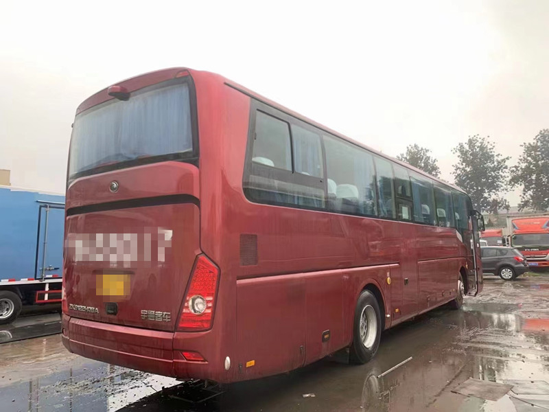 2nd Hand School Bus 2014 Year 55 Seater Used Yutong Bus Zk6122 Luxury Buses للبيع