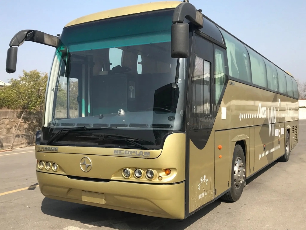 تستخدم الحافلة السياحية الحافلة الشمالية Bfc6120t الفاخرة جولة 39seats Moddle Door Wechai Engine