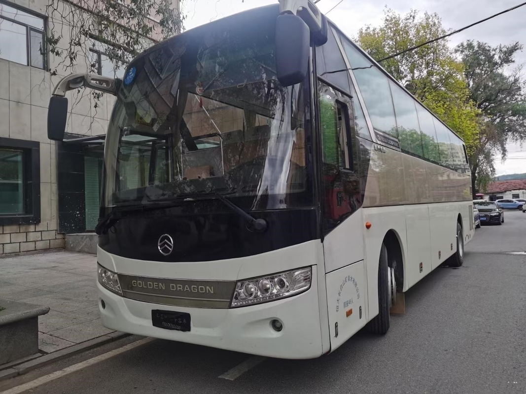 تستخدم الحافلة السياحية Golden Dragon Bus XML6113J68 49seats Double Doors Yuchai Engine