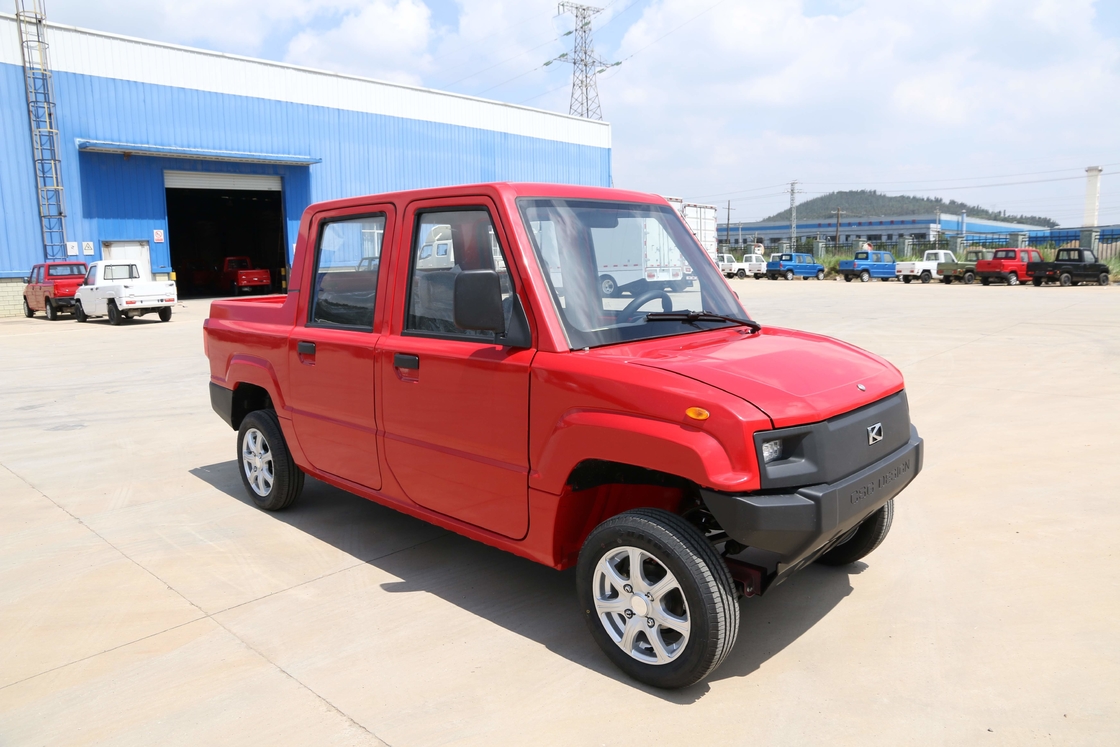 سيارة كهربائية صغيرة 4 نوافذ كهربائية جديدة Passaanger Pickup LHD / RHD دفع خلفي 4 مقاعد
