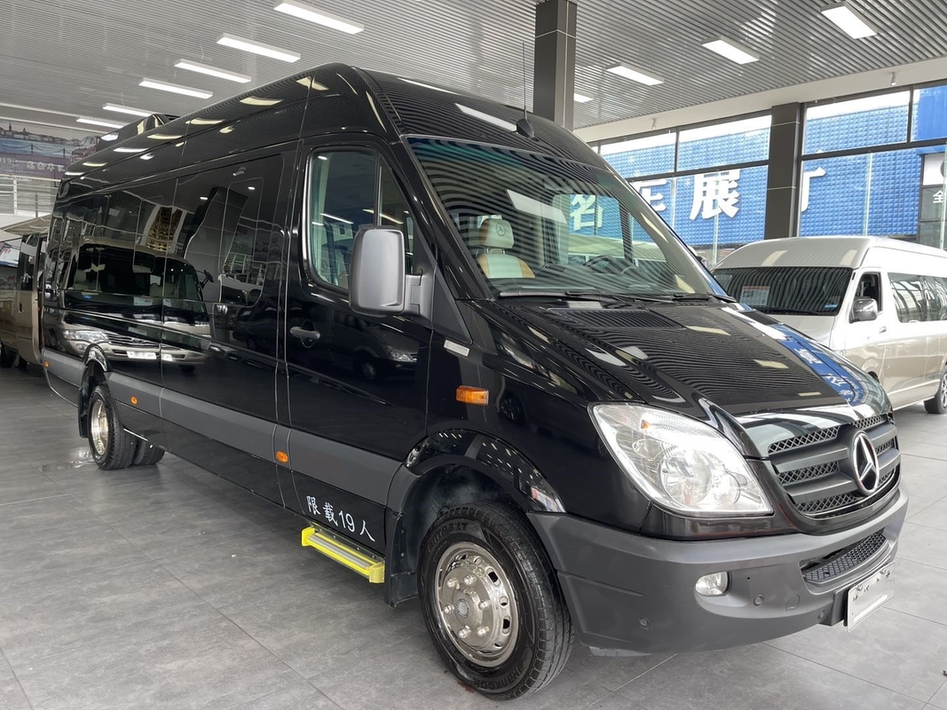 الحافلات الفاخرة المستعملة Benz Commercial Mini Bus 19 Seats Front Engine Daimler Engine EURO V