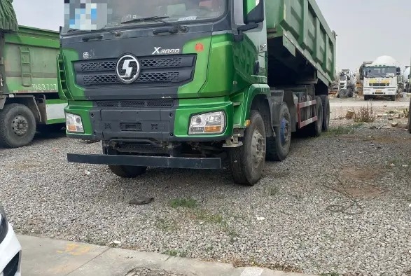 شاحنات تجارية مستعملة 8 × 4430hp Weichai Engine مستعمل SHACMAN D'LONG X3000 شاحنة قلابة