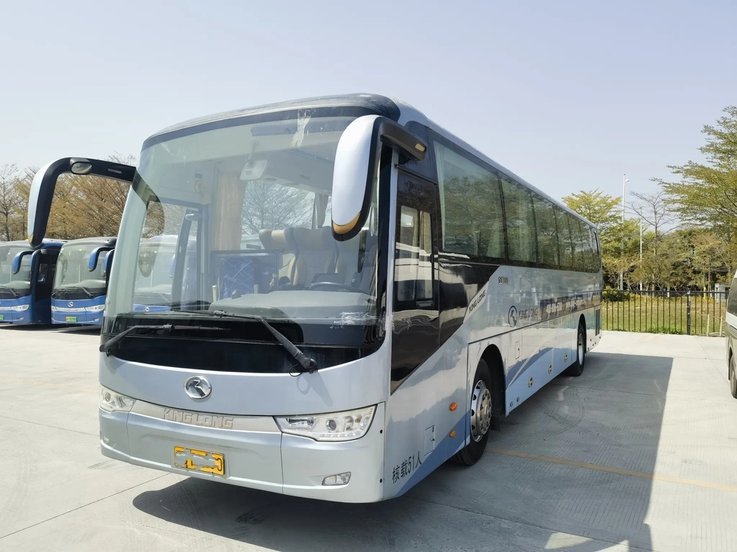 تستخدم King Long Coaches ذات الأبواب المزدوجة 51 مقعدًا مكيف الهواء للحافلات الفاخرة XMQ6117