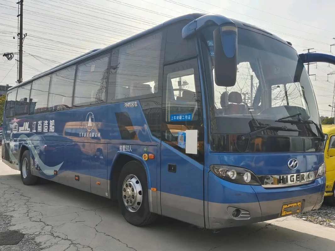 مستعملة Mci Bus Weichai Engine 50 مقعدًا مقصورة الأمتعة باب واحد LHD / RHD اليد الثانية Higer KLQ6115