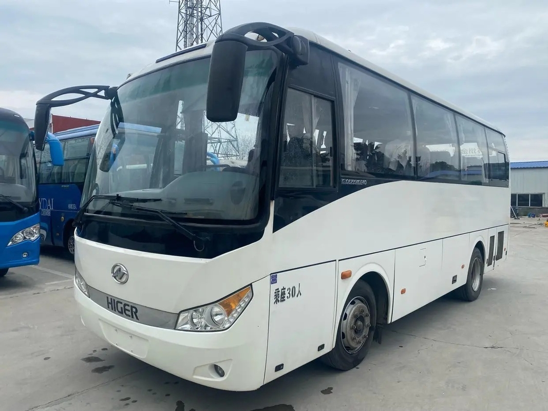 حافلة ركاب مستعملة 30 مقعدًا نافذة مانعة للتسرب Yuchai Engine 2 + 2 مقاعد تخطيط AC مستعمل Higer KLQ6755