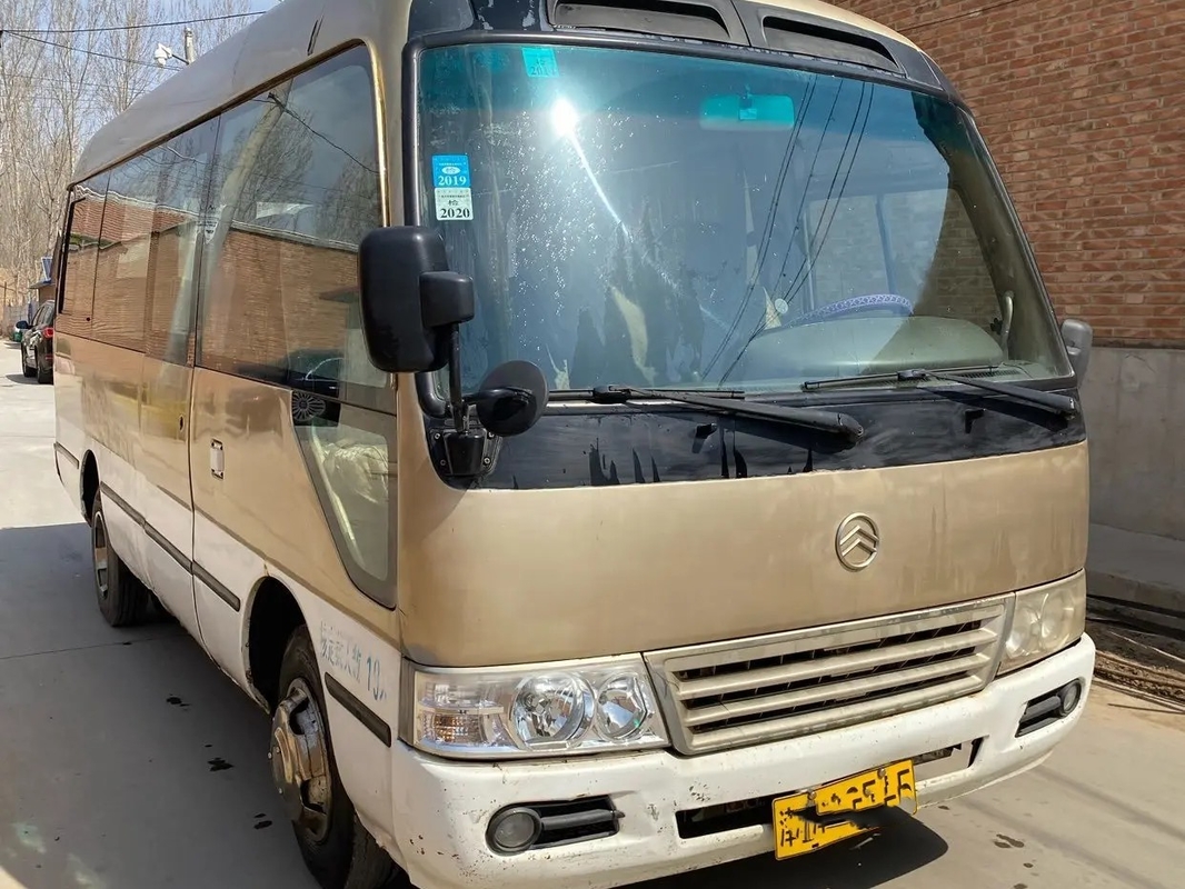 يستخدم Mini Coach External Swinging Door 19 مقعدًا EURO III Front Engine مستعمل Golden Dragon XML6601