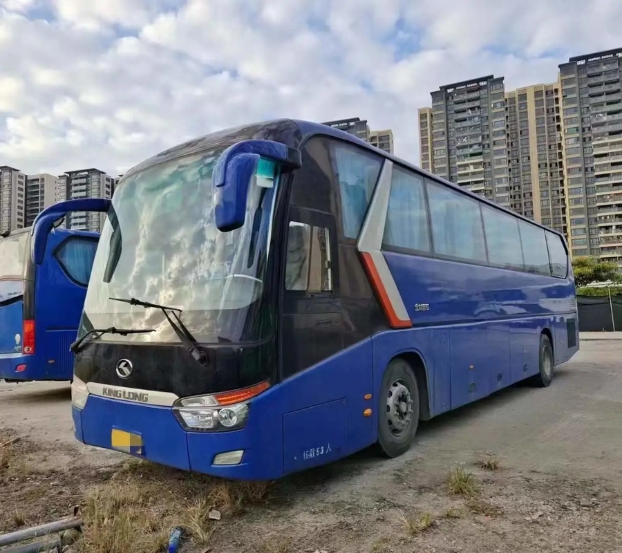 حافلة مستعملة وحافلة للباب الأوسط 12 متر نافذة مانعة للتسرب 53 مقعدًا مستعملة Kinglong Bus XMQ6129