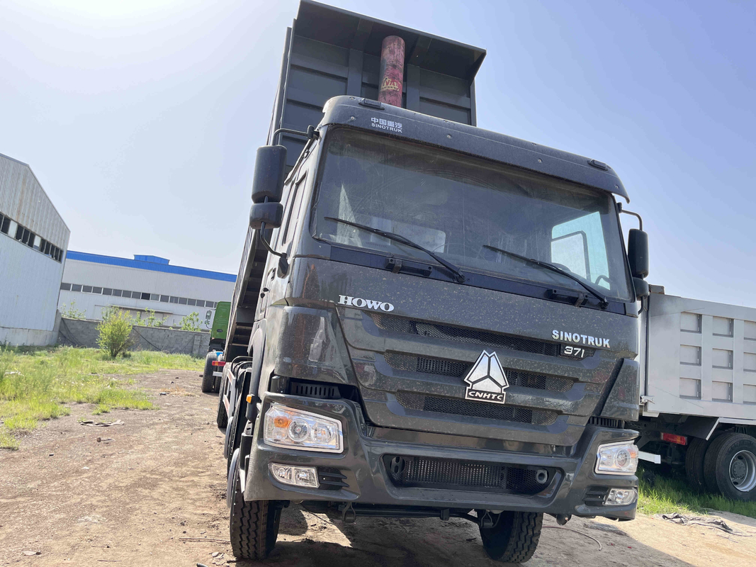 شاحنات قلابة مستعملة 371hp Sinotruck Engine 10.5 متر 16t تحميل مصنّف 8 × 4 مستعمل HOWO ZZ3317