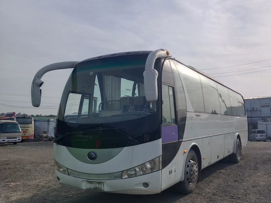 مدرب اليد الثانية 47 مقعدًا مكيف هواء نافذة الإغلاق EURO III Yuchai Engine 10.5 متر Young Tong ZK6100