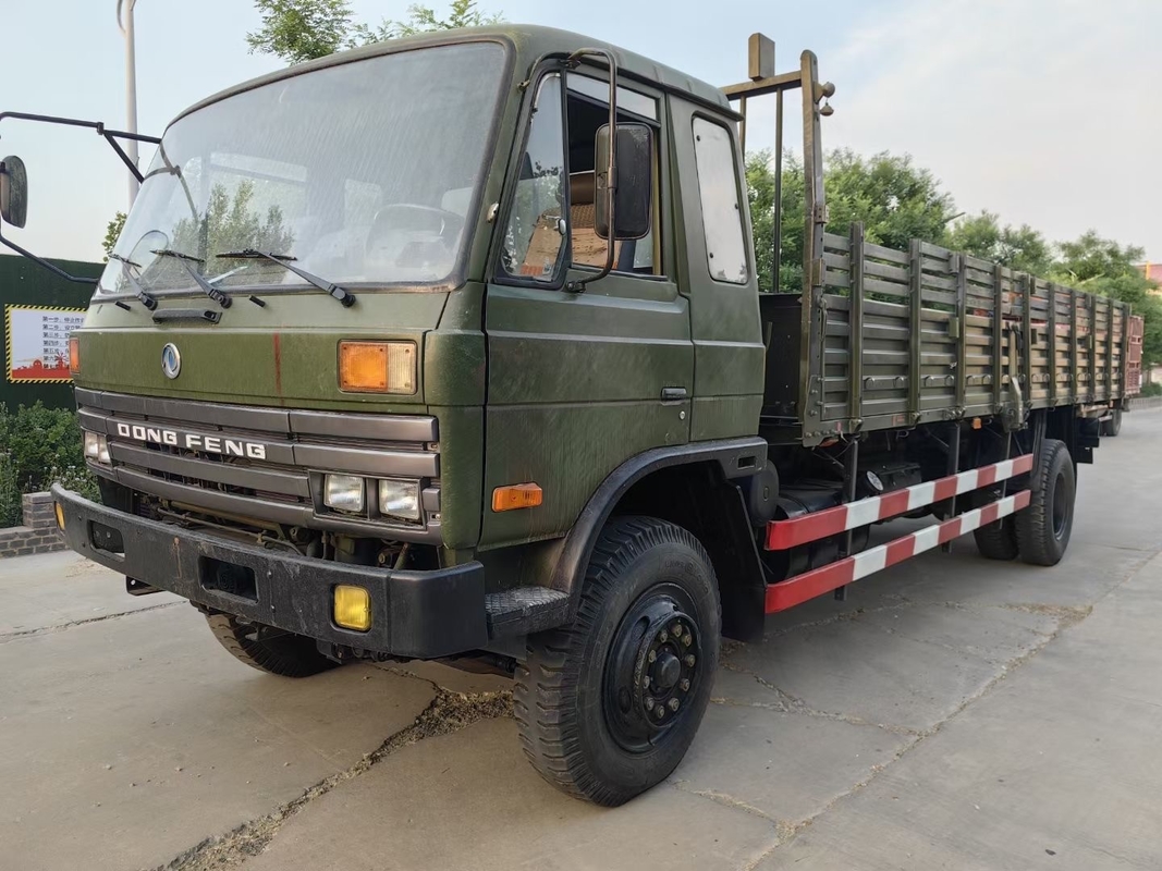 شاحنات خفيفة مستعملة Cummins Engine 4 × 2 وضع القيادة LHD / RHD مستعملة Donfeng Cargo Truck 6.8 Tons الوزن الإجمالي