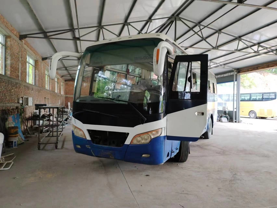 مكوك ناقل أمامي مستعمل 41 مقعدًا مكيف هواء نافذة انزلاقية ليف الربيع 2nd Yutong Minibus ZK6892D