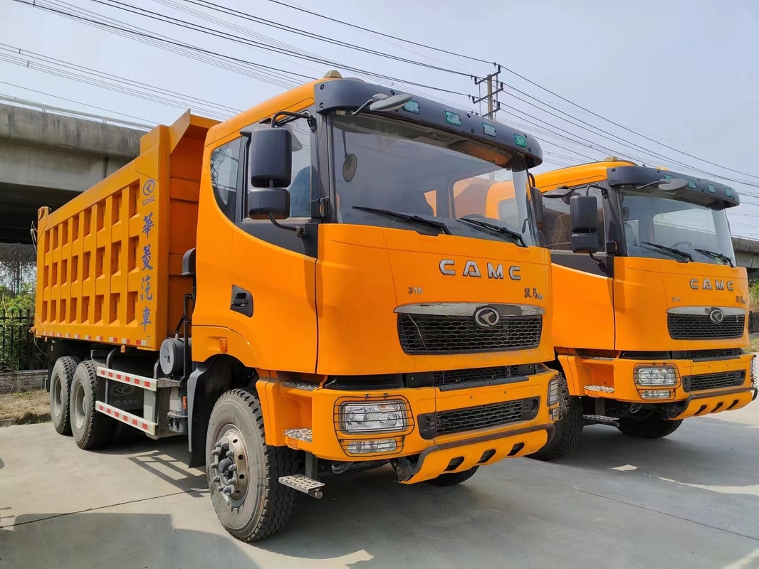شاحنات قلابة تجارية مستعملة 316hp 6 × 4 محرك نموذج 10 إطارات CAMC شاحنة قلابة ثقيلة رأس مسطح