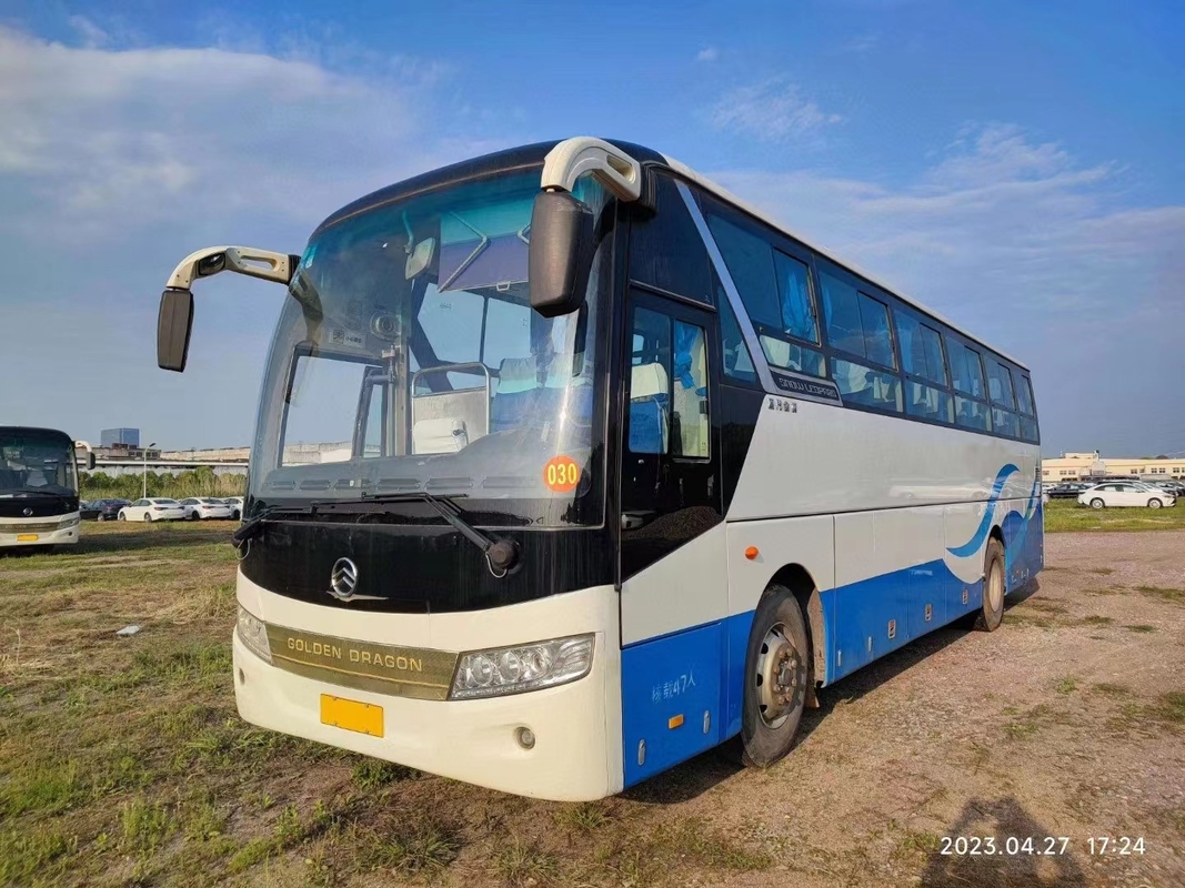 باصات وحافلات مستعملة 47 مقعدًا مقصورة الأمتعة الباب الأوسط محرك نادر تستخدم Golden Dragon Bus XML6113