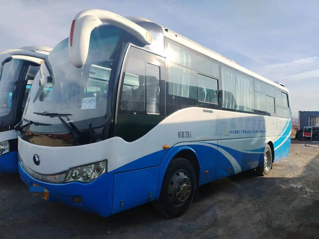 يونغتونغ 39 مقعداً حافلة المكوك ZK6879 ورقة الربيع باب واحد جيد مكيف
