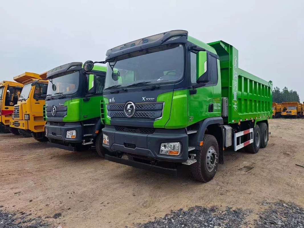 شاحنة تيبر 40t Shacman مستعملة 6 × 4 X3000 ديمبر ثقيل 375 حصان ويتشاي 2021 سنة