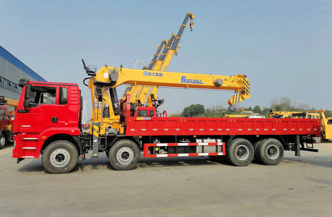 20 طن شاحنة مرتفعة رافعة شاكمان 8 × 4 سرير مسطح صندوق 5 قسم ذراع 23.7 متر الطول