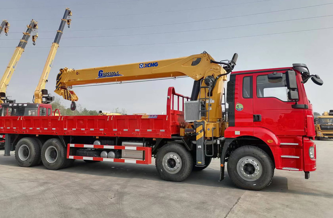 20 طن شاحنة مرتفعة رافعة شاكمان 8 × 4 سرير مسطح صندوق 5 قسم ذراع 23.7 متر الطول