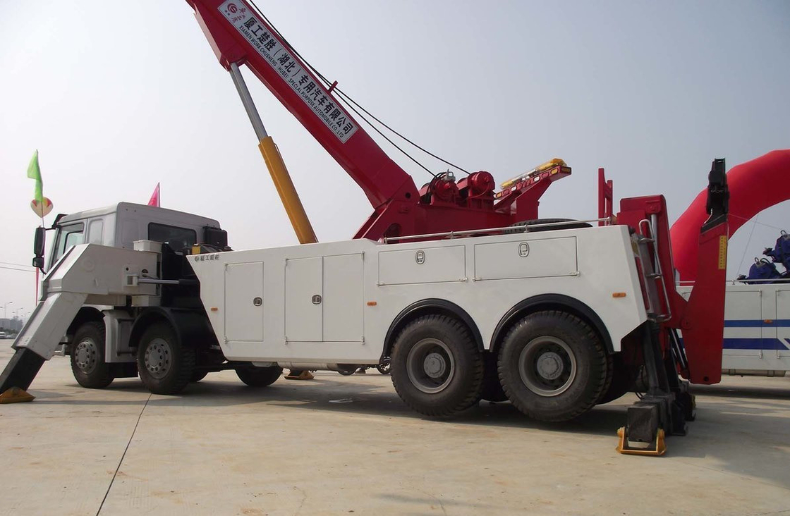 شاحنة سحب العلامة التجارية الصينية Sinotruck Howo 8 * 4 واحد إلى واحد شاحنة سحب 6-12 طن انبعاث اليورو 3