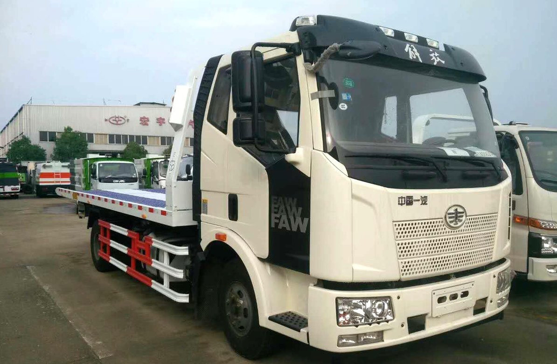 شاحنة سحب الخراب سرير FAW J6L نموذج محور واحد 6 عجلات 160 حصان تحميل 3.5 طن LHD