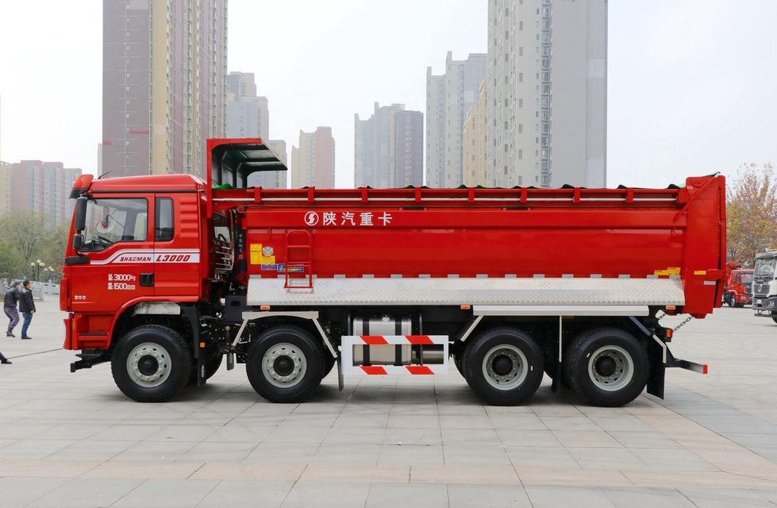 50 طن شاحنات القمامة للبيع 8 × 4 شاكمان L3000 سريعة 10 سرعات ناقل التحويل اليدوي 300 حصان