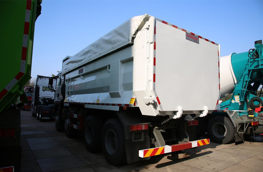 شاحنة قمامة للسيارات الصناعية Sitrak تحميل 40 طن 8 * 4 لون أبيض U-type box heavy duty