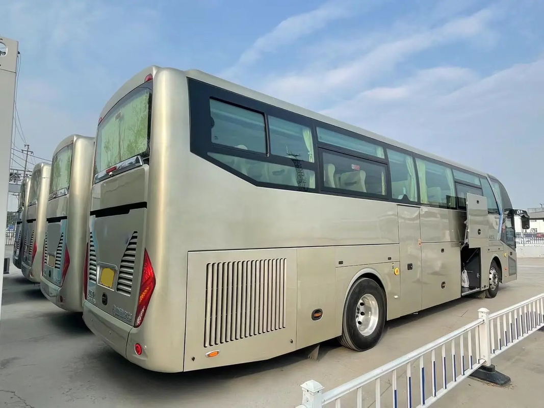 LCK6126 Zhongtong حافلة ركاب مستعملة 54 مقعدة باب مزدوج مقعد هوائي حافلة فاخرة ذات سعة كبيرة