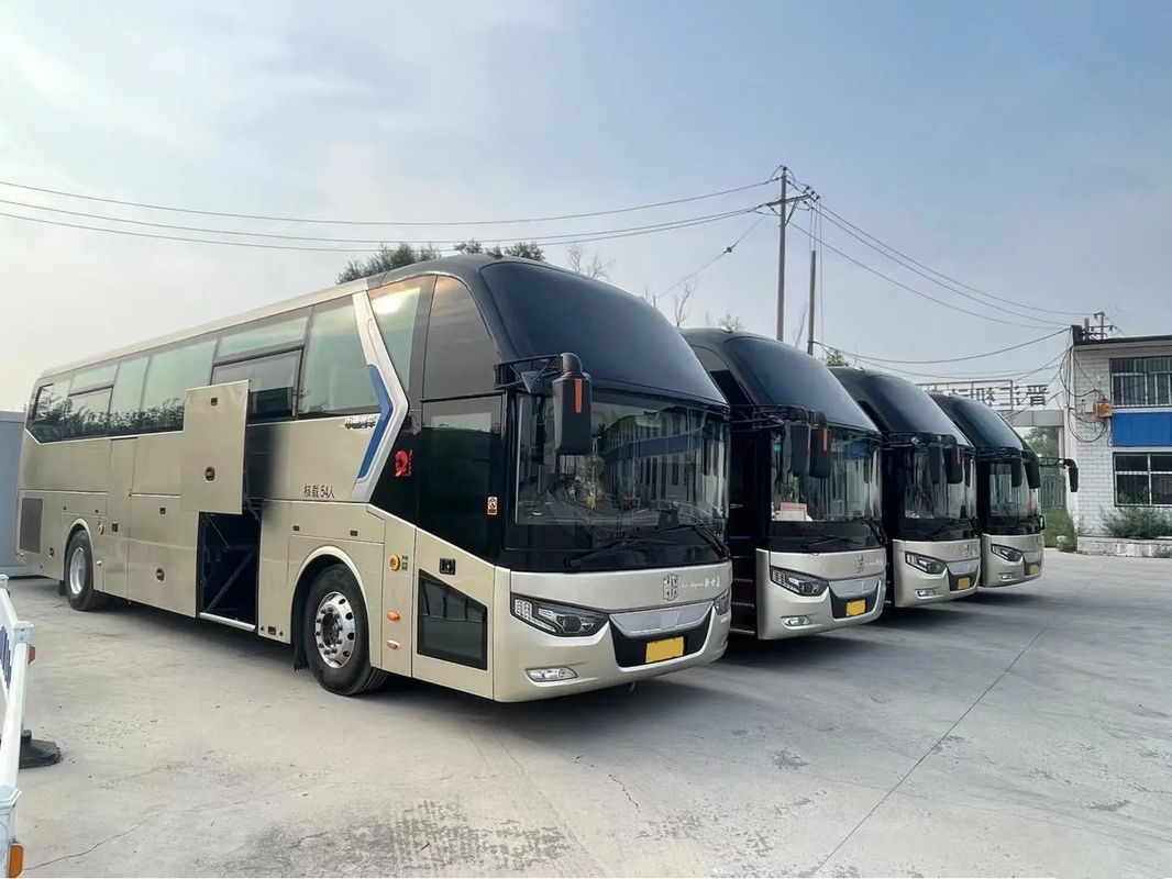 LCK6126 Zhongtong حافلة ركاب مستعملة 54 مقعدة باب مزدوج مقعد هوائي حافلة فاخرة ذات سعة كبيرة