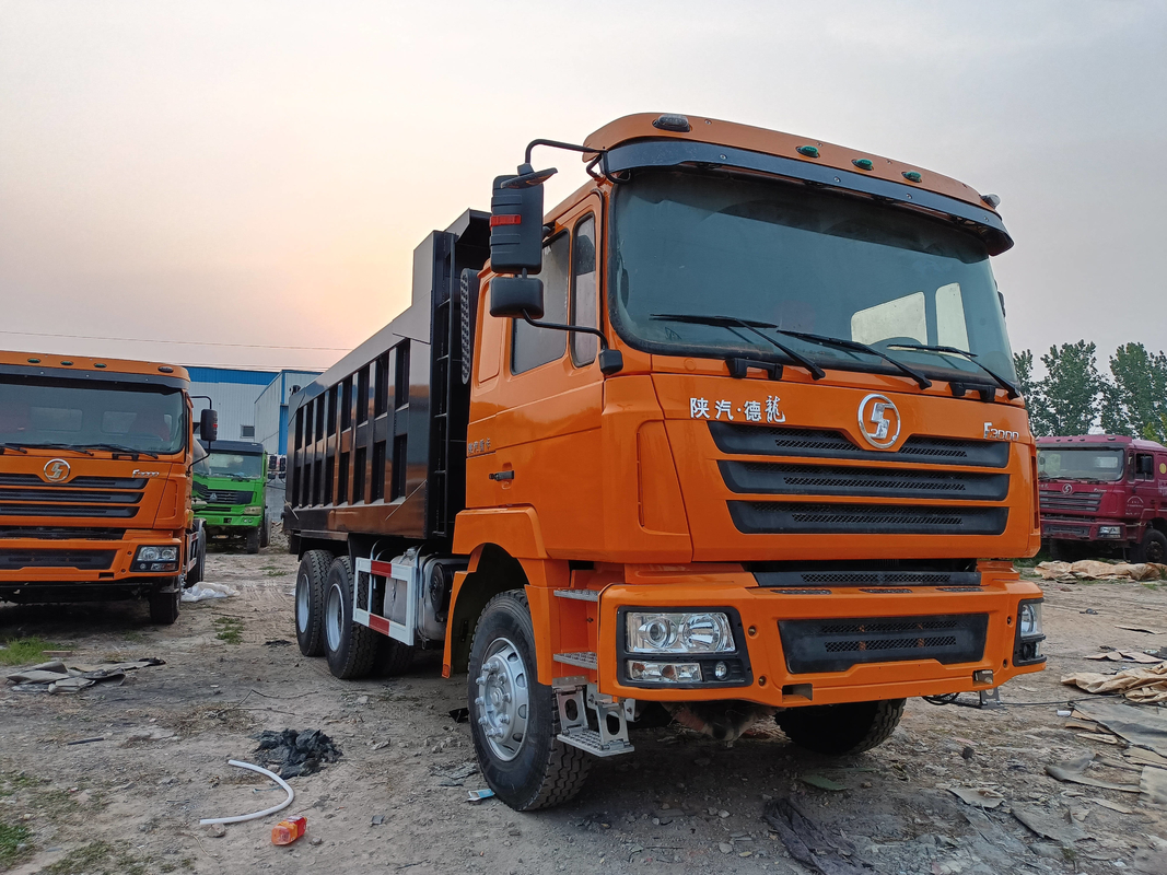 شاكمان F3000 شاحنة قمامة 6 * 4 تستخدم مع تجديد ويتشاي 380 حصانات الديزل سقف مسطح كابينة