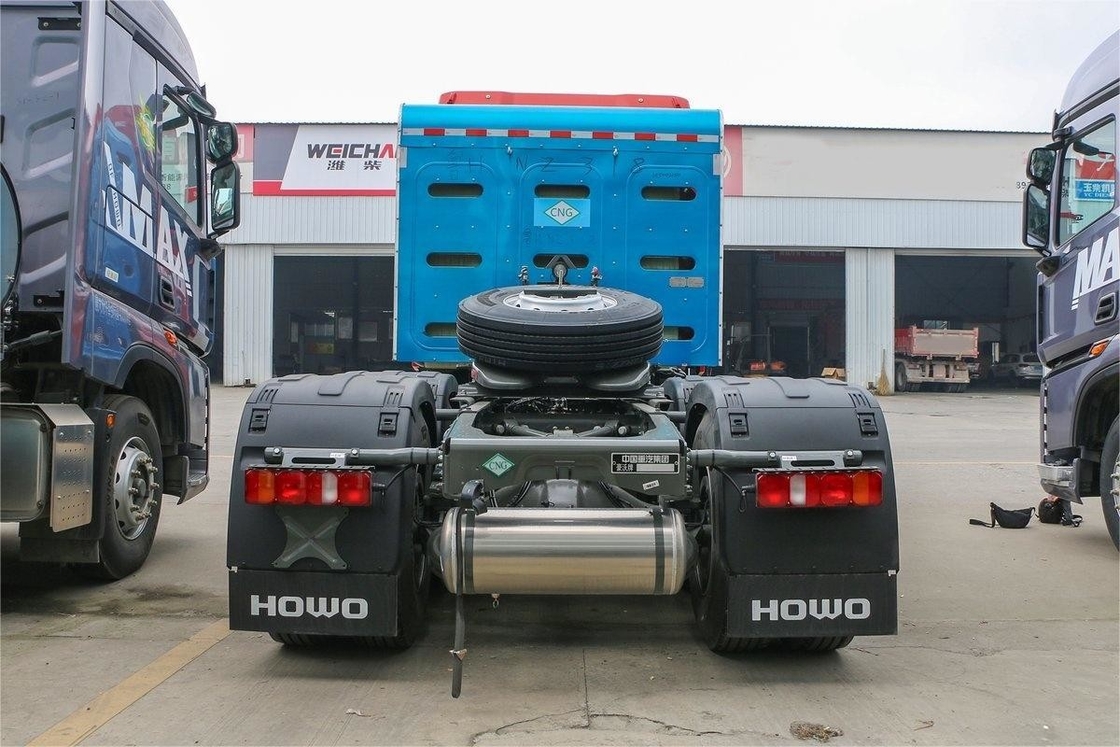 460 حصان HOWO شاحنة ثقيلة 6X4 CNG خلفي محور مزدوج خلفي جرار ثمانية عجلات الوطنية VI