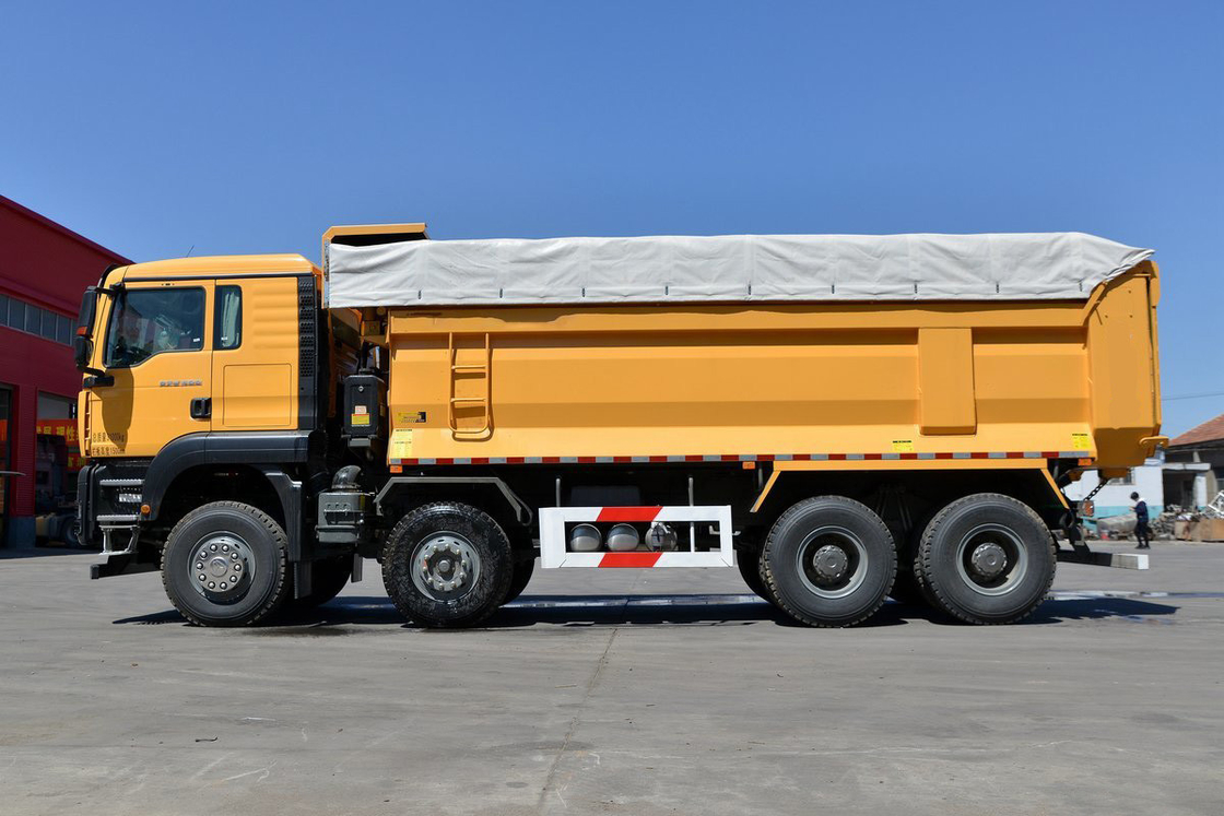 شاحنة جرار سيترك G7W شاحنة ثقيلة الديزل 400 حصان 8X4 6.8m الاصفر الجسم الخلفي الصينوتروك