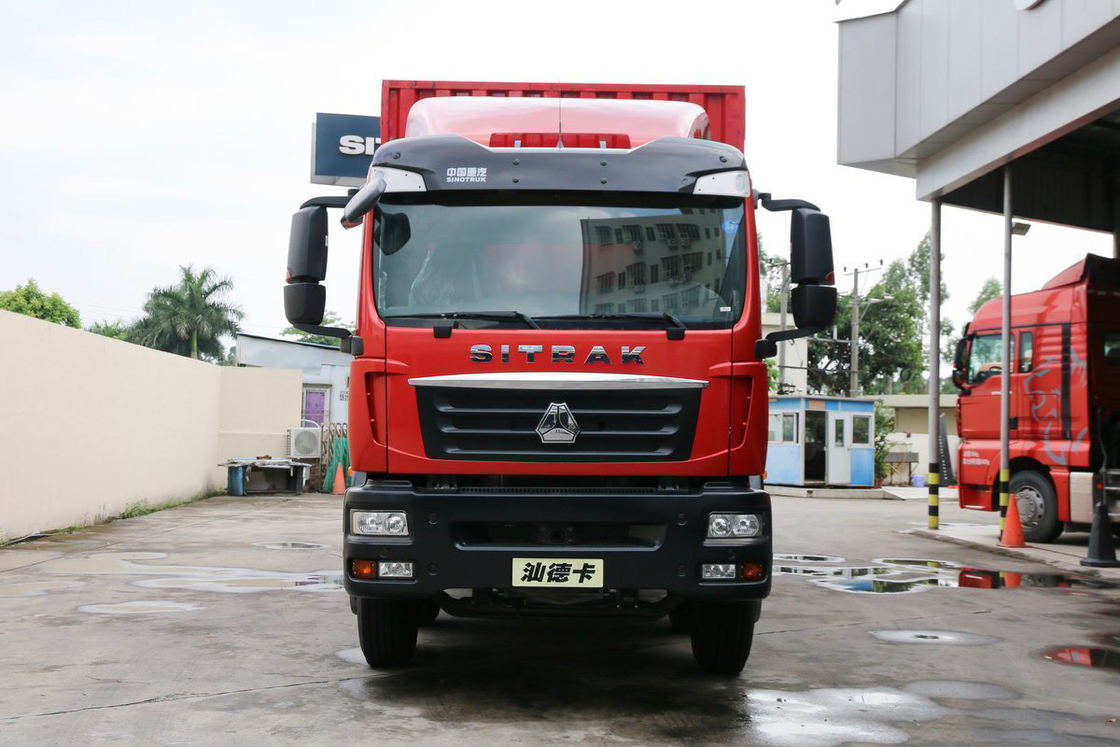 تكييف الهواء مرفق محور خلفي مزدوج نموذج C5H الديزل 310HP 8 * 4 9.52M SITRAK شاحنة شاحنة
