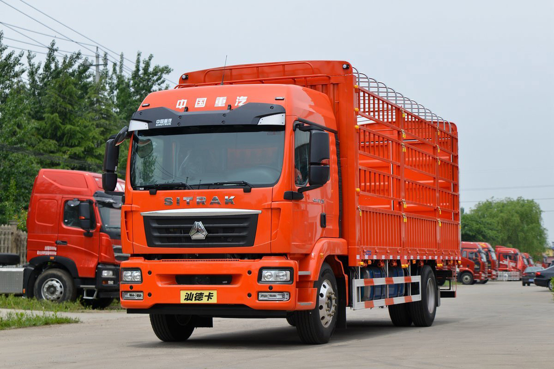 جسد برتقالية AMT الطابق العالي الهواء المنحرف الديزل 8 سرعات 250HP 6.8m سيتراك سياج شاحنة