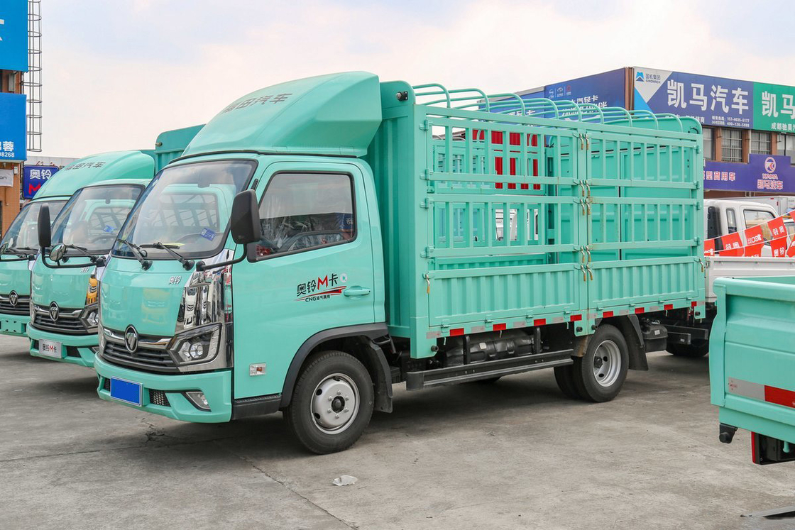 شاحنة فوتون أومان ميني 2.0L 127HP CNG 3.815m رفيع السقف المتحرك السياج شاحنة مقاعد امتصاص الصدمات