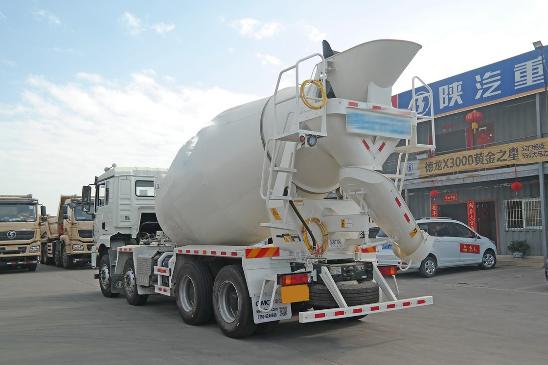 شاحنة شاحنة ثقيلة للسيارات الشينشي ديلونغ جديدة M3000 336HP 8X4 7.49m3 شاحنة خلاط الخرسانة