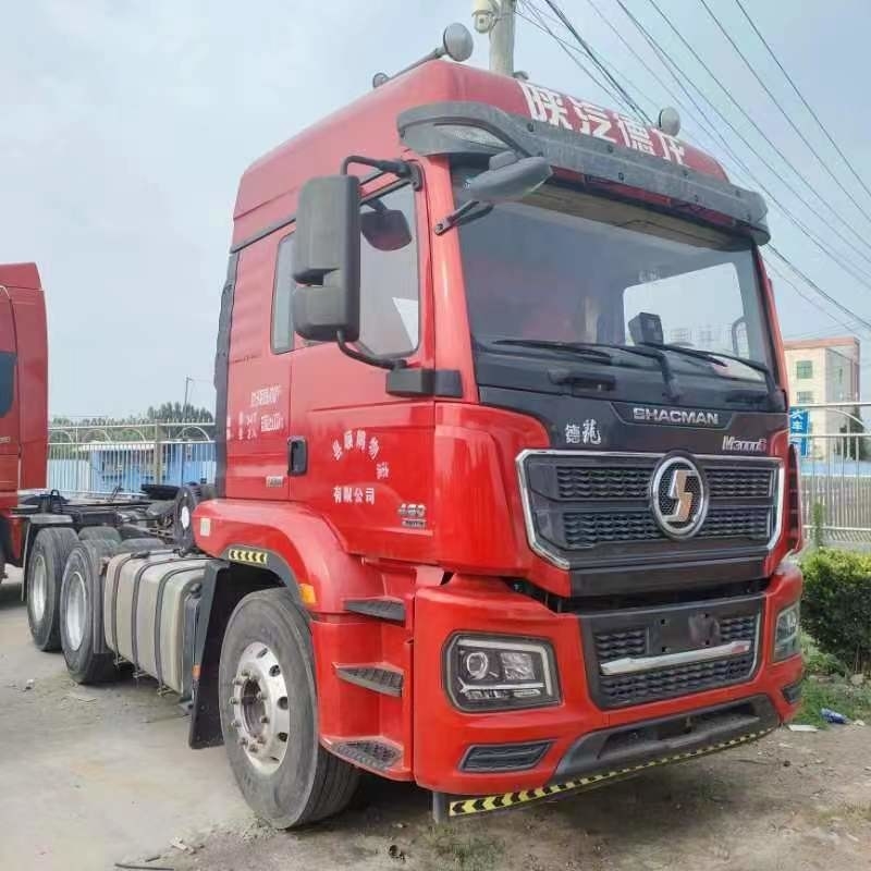 جرارات مستعملة شاحنة صينية شاكمان M3000s 460 حصان قوية ويتشاي 6 * 4 سحب 50 طن ثقيلة