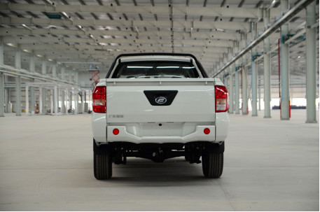 سيارة بيكاب مزدوجة 4x4 فودي بيكاب 3100 ملم قاعدة عجلات جديدة للبيع ديزل RHD