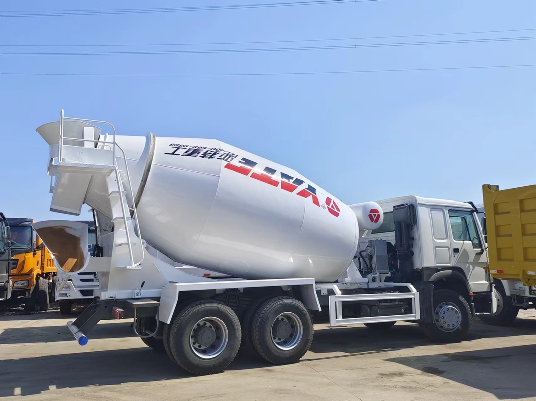 شاحنة خلاط الخرسانة 10m3 تستخدم مع تجديد Howo خلاط الخرسانة 10 عجلات 371/380hp