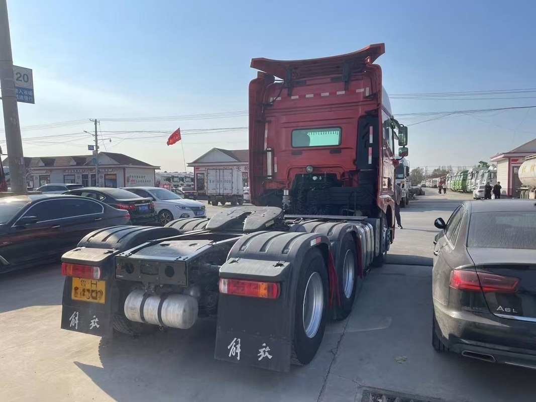 شاحنات رأس مستعملة مع ABS جيفانج رأس الجرار JH6 2021 سنة 6*4 وضع القيادة AT Weichai550hp