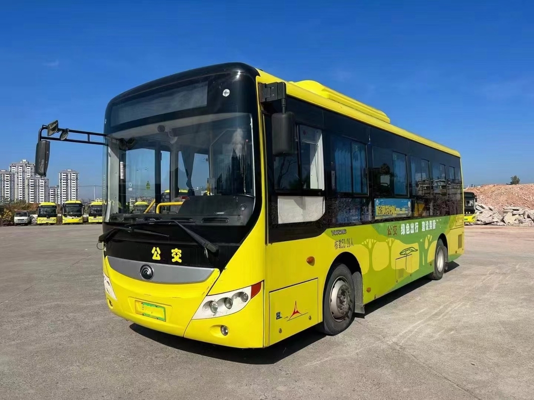 الحافلة الكهربائية المستخدمة حافلة مدينة يوتونغ ZK6815 عمر البطارية 280 كم 23 مقعد 59 راكب النقل العام