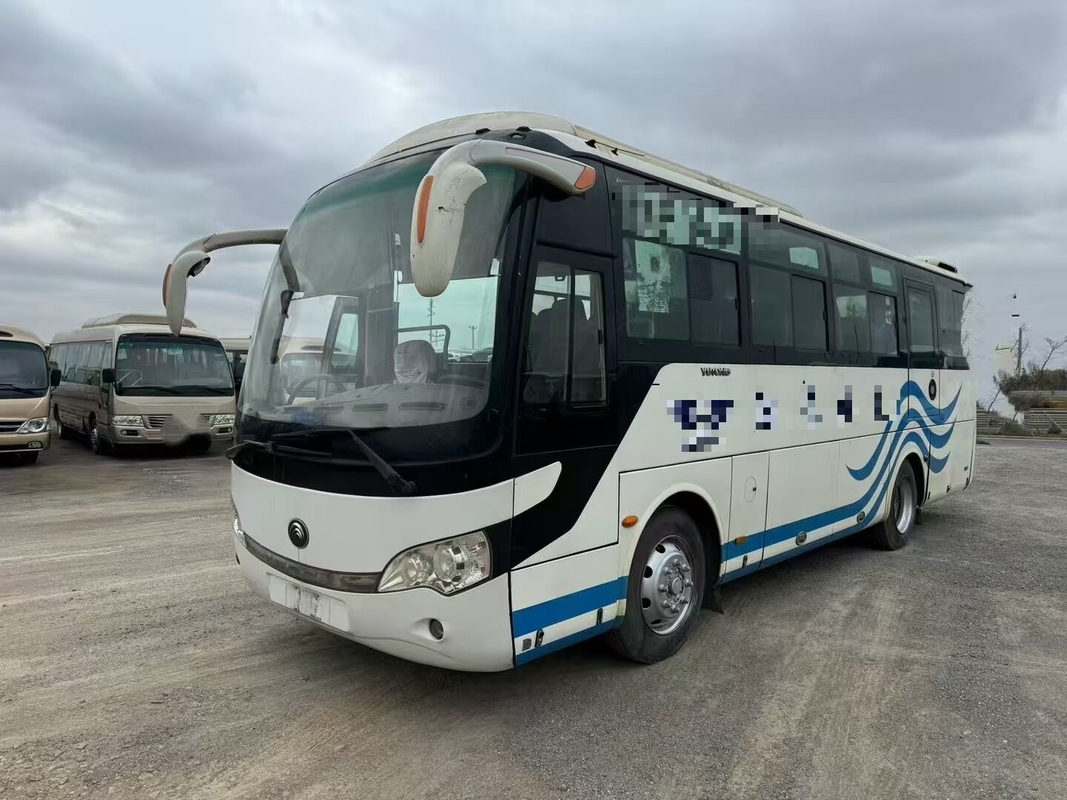 الركاب التجاري يوتونغ ZK6888 حافلة مستعملة منخفضة التكلفة متوسطة الحجم الفاخرة وفائدة الوقود 36 مقعد