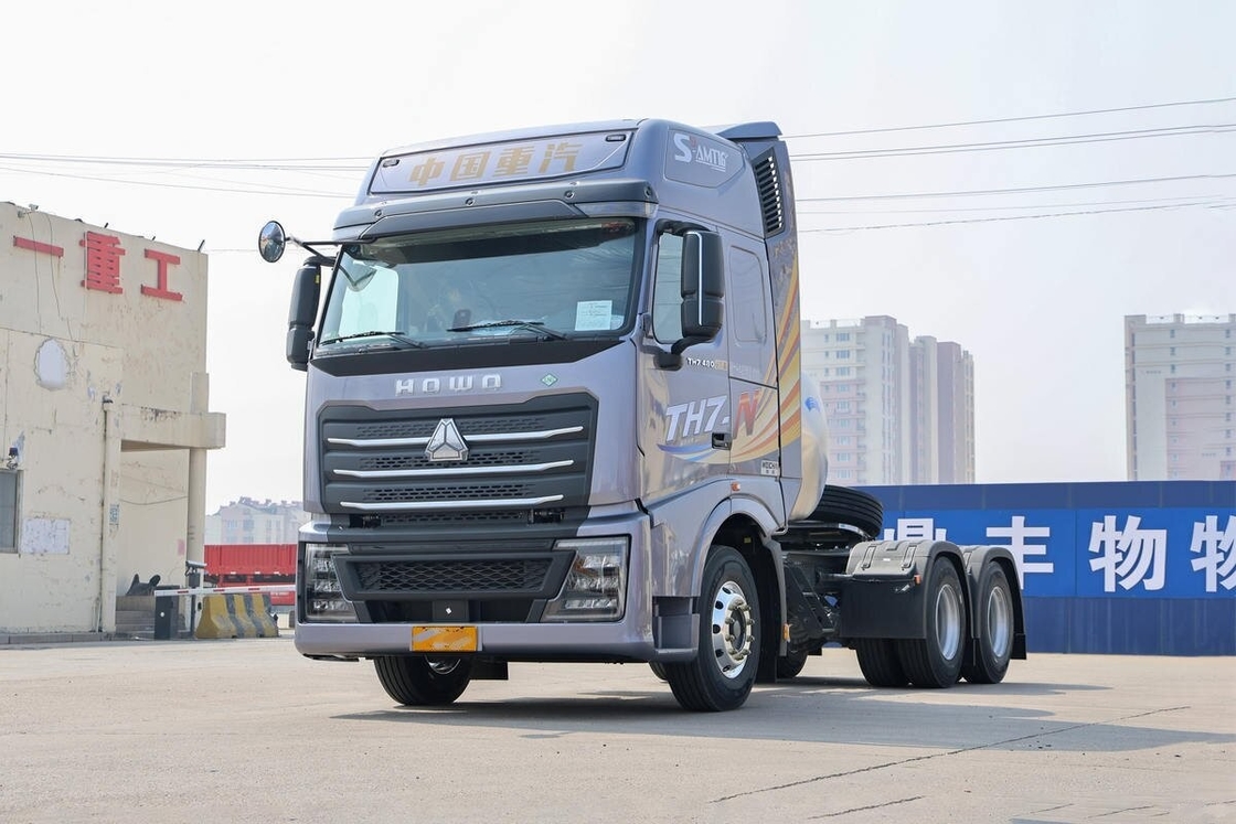 سيارات جرار شاحنة الحصان المستخدمة للبيع سينوتروك هوفو Th7-N 6 * 4 وضع القيادة 480hp نوع وقود الغاز رأس