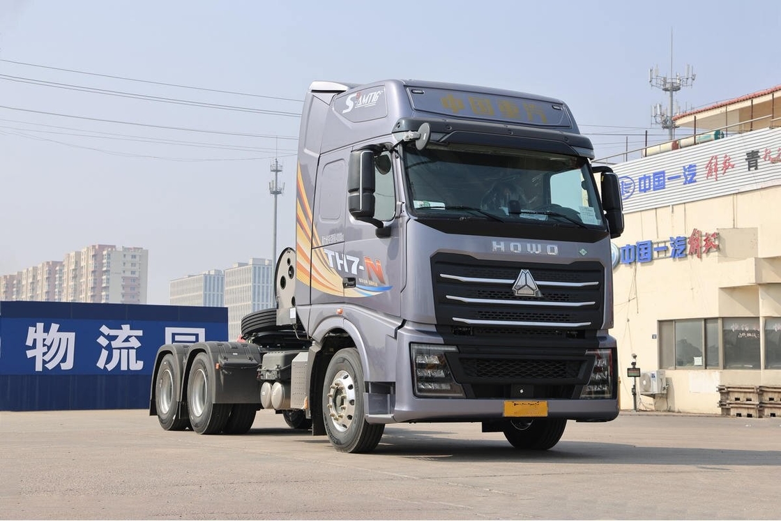 سيارات جرار شاحنة الحصان المستخدمة للبيع سينوتروك هوفو Th7-N 6 * 4 وضع القيادة 480hp نوع وقود الغاز رأس