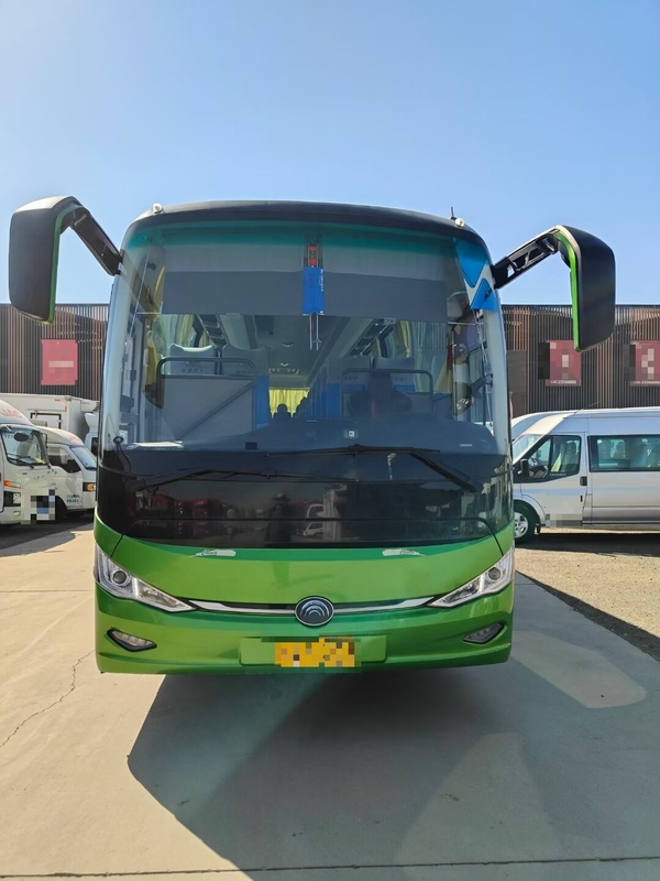 مركبة نقل مستعملة LZK6117 بتصميم خارجي انسيابي 50 مقعدًا بمدى ممتد