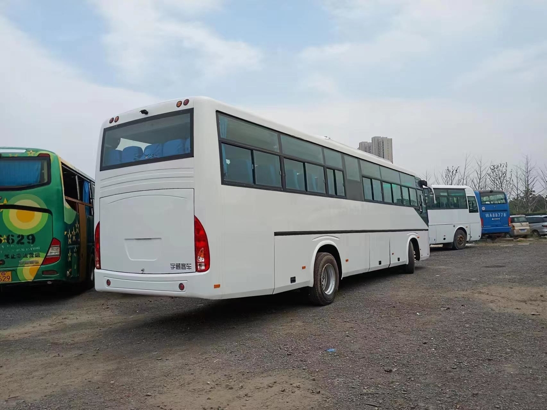 حافلة يوتونغ مستعملة في المخزون Zk6112d 53 مقعد داخاي وقود الديزل نوع اليورو 2 محرك مع باب وسط