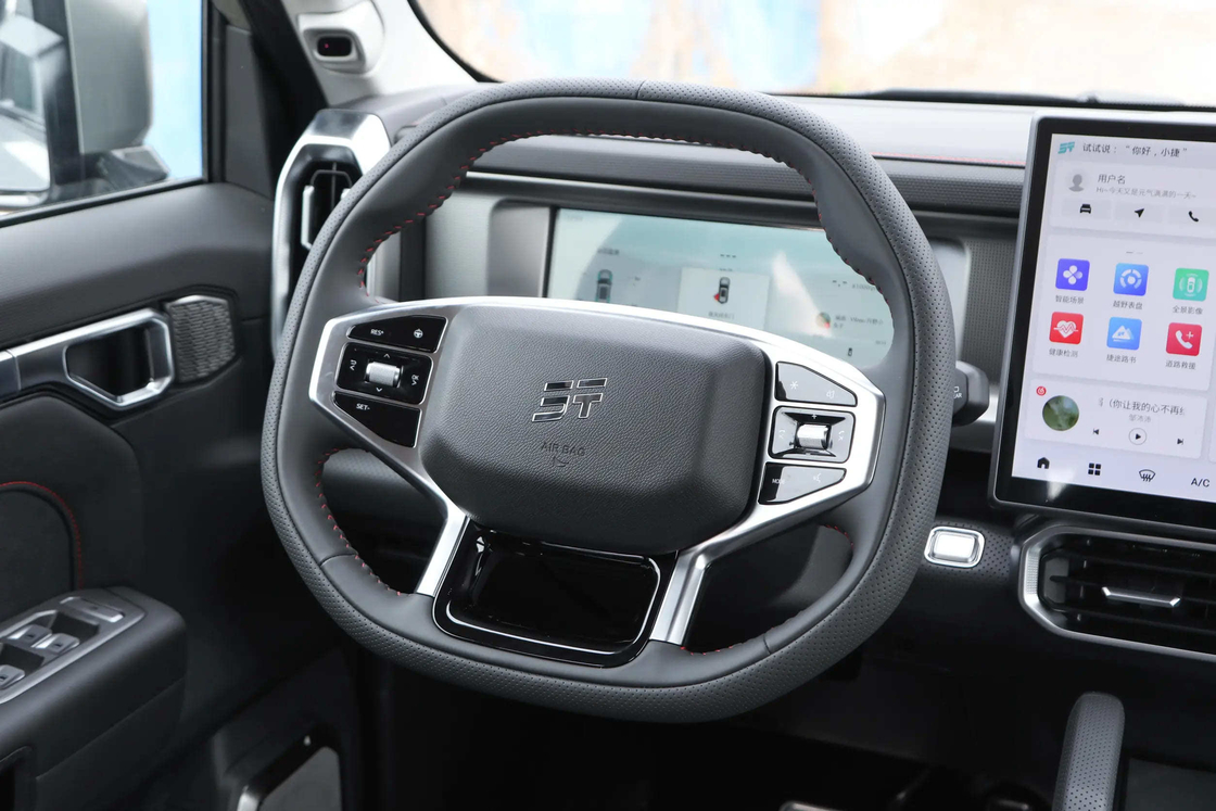 شيري جيتور ترافيلر 2.0td بنزين دفع رباعي جديد سيارة دفع رباعي صينية للطرق الوعرة قيادة يمنى متوفرة