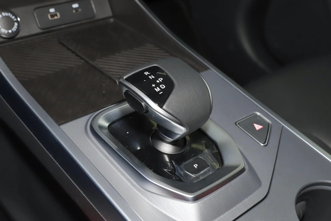 شاحنة جديدة من طراز 