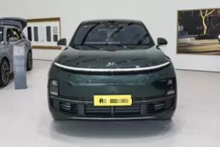 لي8 الجديد للتصدير مثالية 2025 العام النقل الشخصي الكهربائي منخفض الأميال والبنزين الهجين